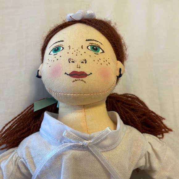 Vintage 1997  Collectible Soft Doll from Colonial Williamsburg - Picture 2 of 6